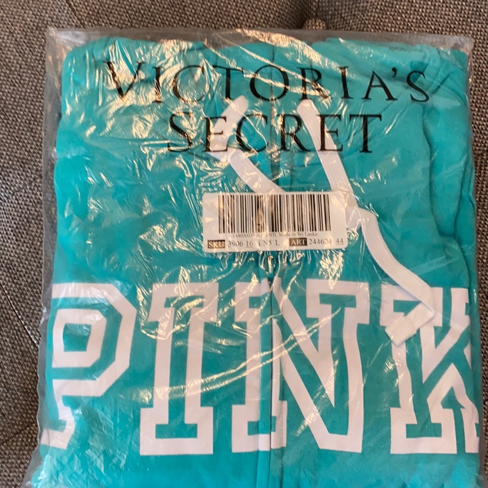 Victoria’s Secret (PINK) zip front hoodie